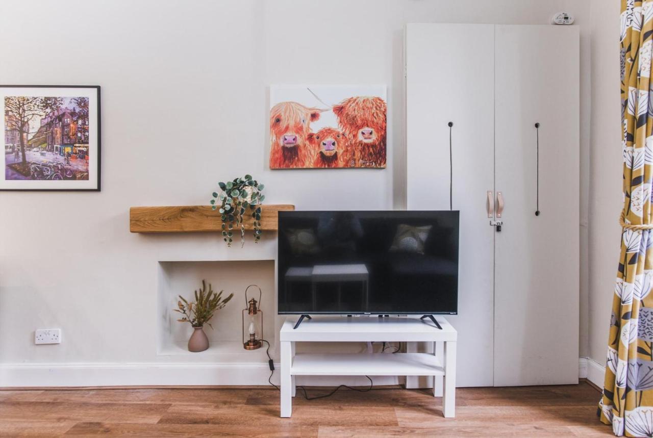 New Sleek 1Bd Edinburgh City Centre Stay Екстер'єр фото