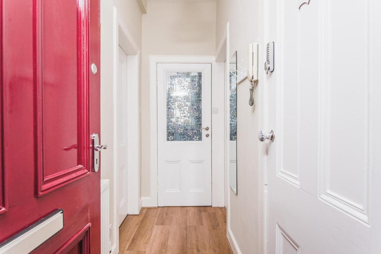 New Sleek 1Bd Edinburgh City Centre Stay Екстер'єр фото
